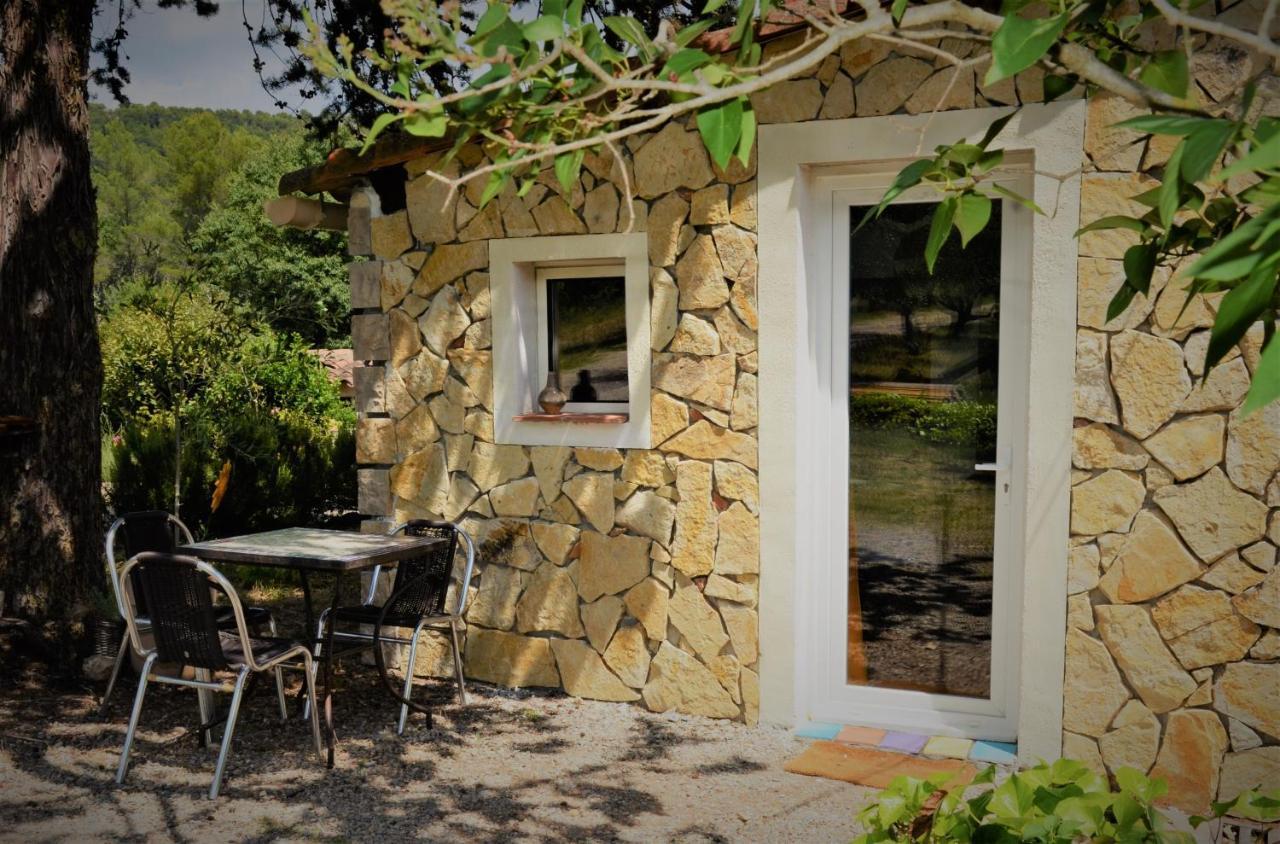 Domaine Hemmitage Daire Salernes Dış mekan fotoğraf