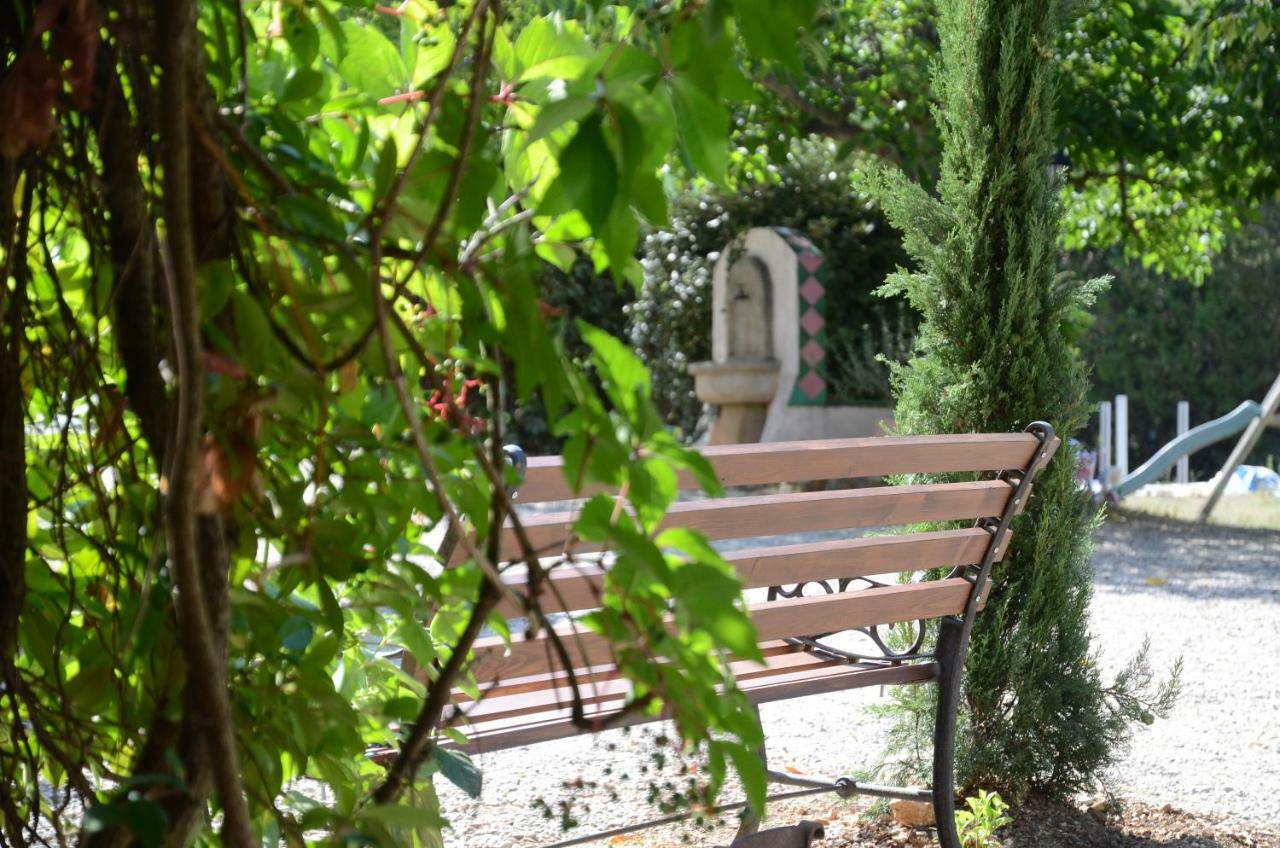 Domaine Hemmitage Daire Salernes Dış mekan fotoğraf