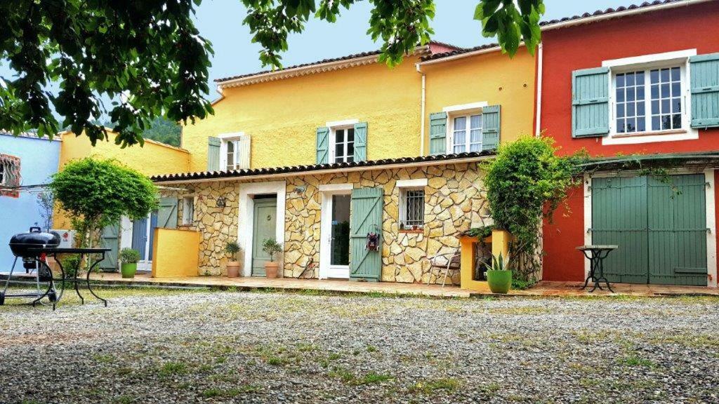 Domaine Hemmitage Daire Salernes Dış mekan fotoğraf