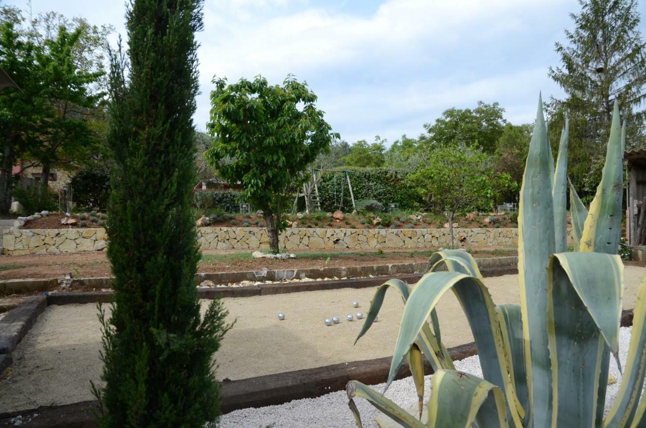 Domaine Hemmitage Daire Salernes Dış mekan fotoğraf