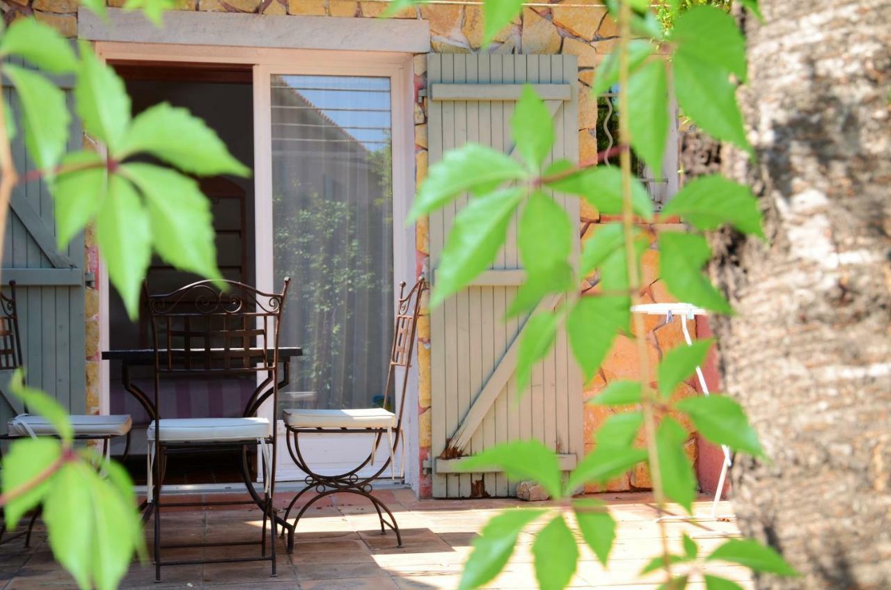 Domaine Hemmitage Daire Salernes Dış mekan fotoğraf