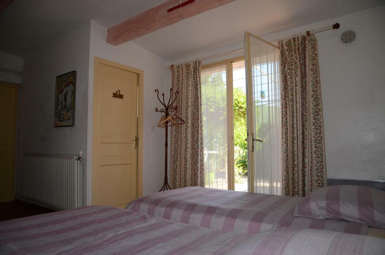 Domaine Hemmitage Daire Salernes Dış mekan fotoğraf